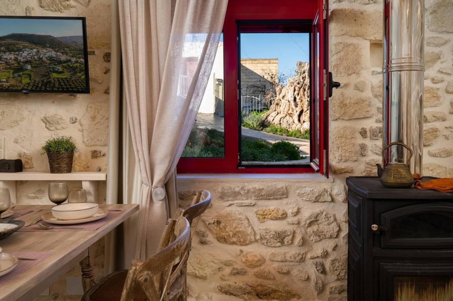 Physis Country House Near Matala Beach & Faistos Kouses Exterior foto